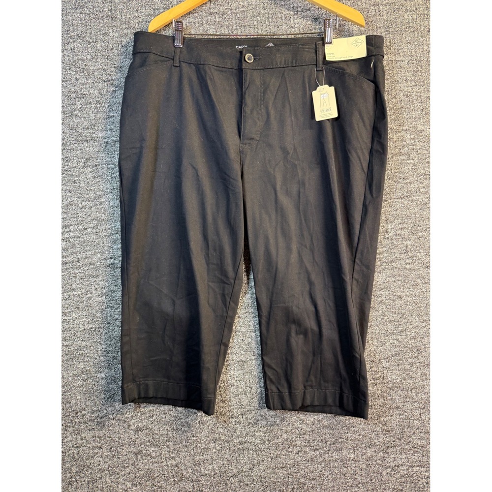 St Johns Bay Secretly Slender Capri Pants Women 18W Black Mid Rise Tummy Control